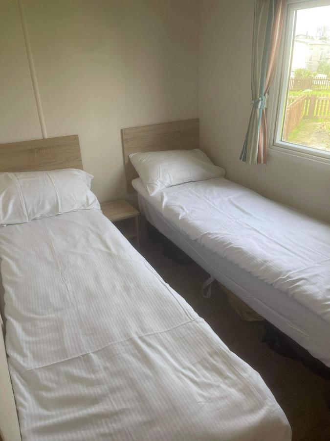 185 Holiday Resort Unity Berrow Екстериор снимка