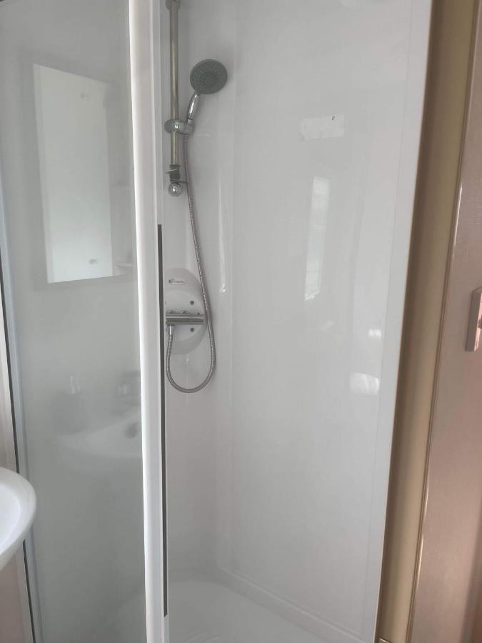 185 Holiday Resort Unity Berrow Екстериор снимка